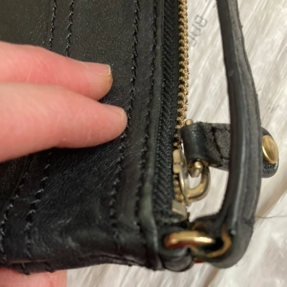 Michael kors back leather crossbody bag